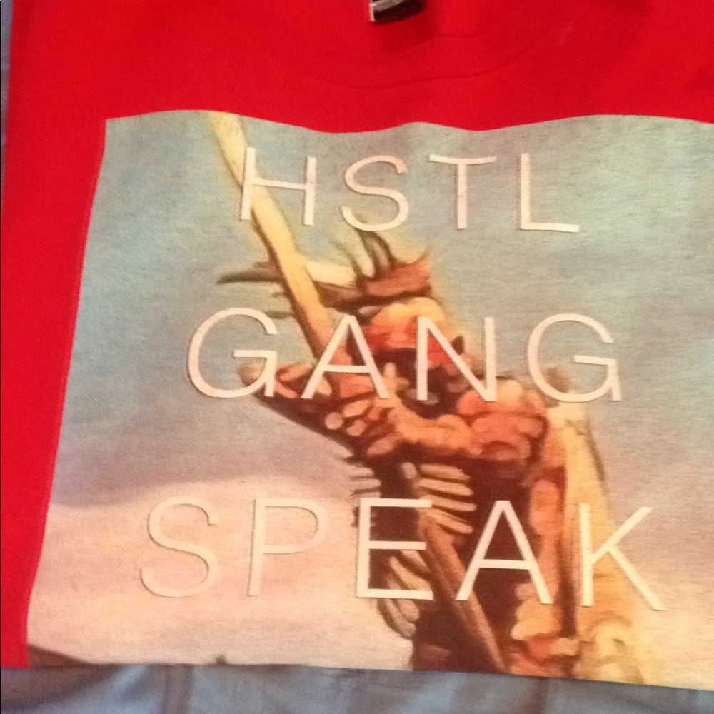 Hustle gang tee